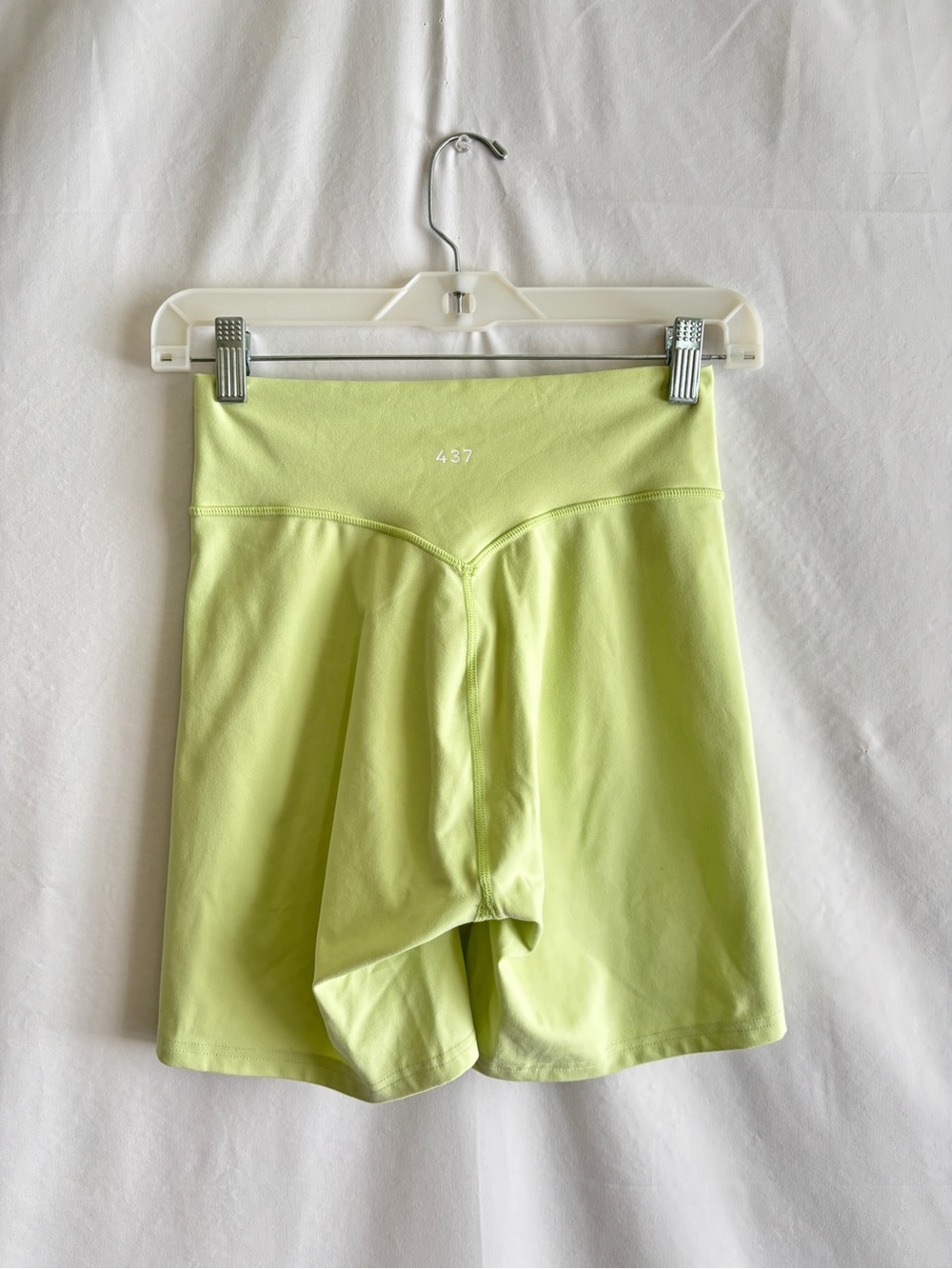 437 Active Wear V Shorts Women’s